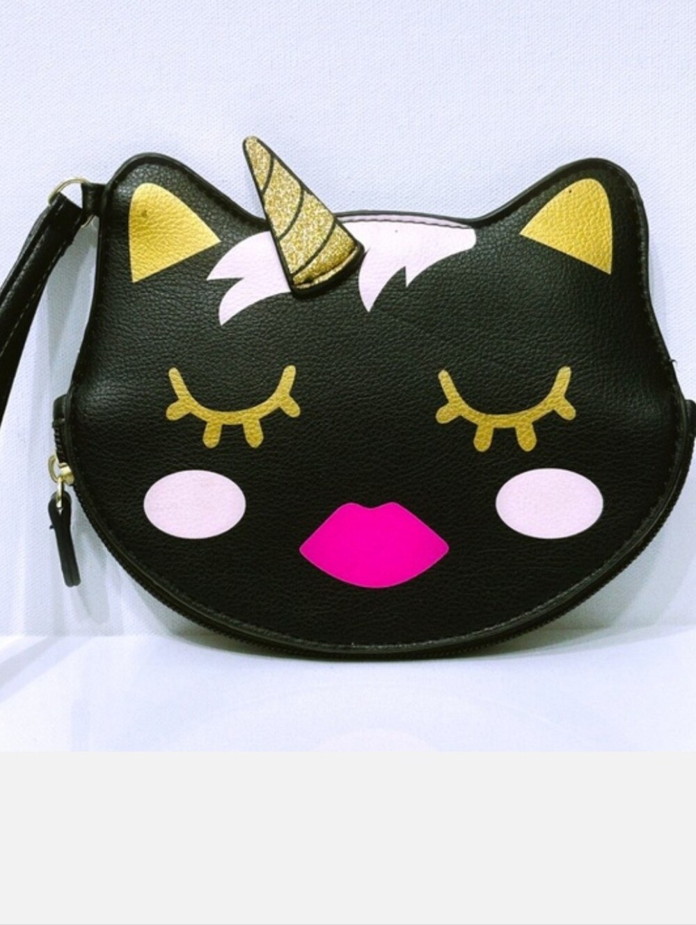 Betsey Johnson Unicorn Cat Wristlet EUC